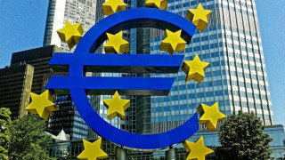 Fitch: България може да приеме еврото до 2023 г.