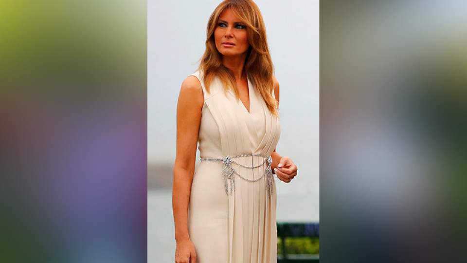 Мелания Тръмп облече „Гучи“ в Биариц | StandartNews.com