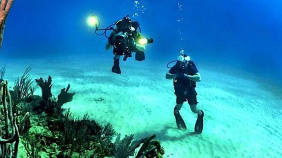 Чех и иранец се удавиха в подводна пещера | StandartNews.com