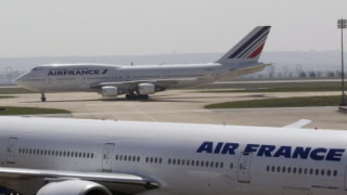 Компютърен срив обърка въздушния трафик на Франция