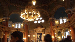 Софийската синагога стана на 110 години