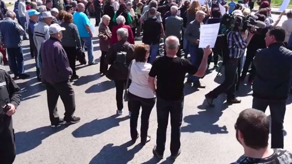 Собственици от "Надежда" излизат на протест | StandartNews.com
