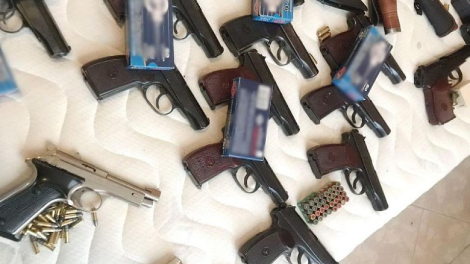 Наши бандити пращали оръжие и хероин в Англия | StandartNews.com