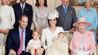 Какво гледат Елизабет II и кралското семейство