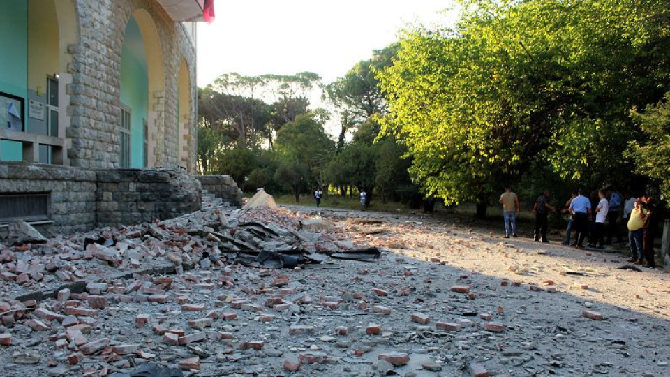Няма пострадали нашенци от земетръса в Албания | StandartNews.com