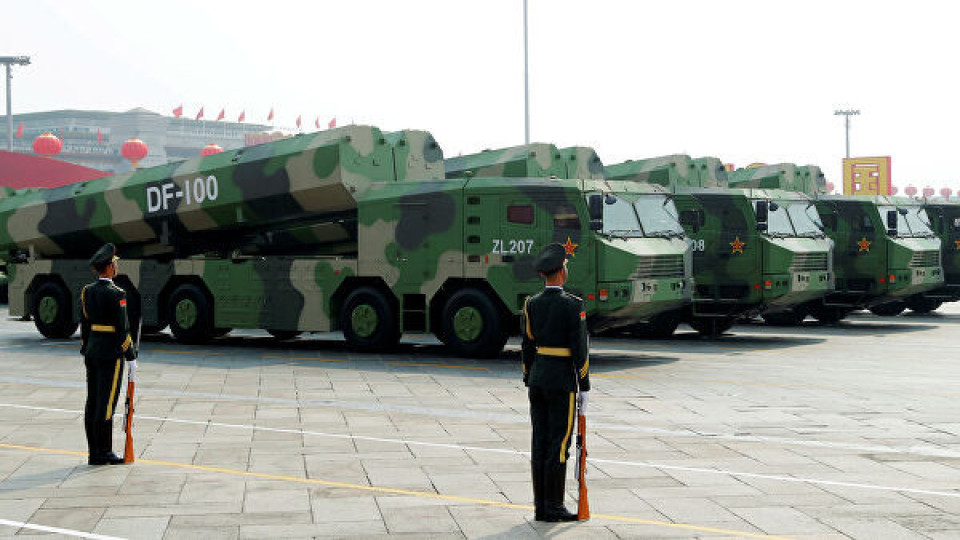 Китай показа новите ракети на мощен парад | StandartNews.com