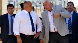 Гадателката на Берлускони посочи кмета на Пловдив