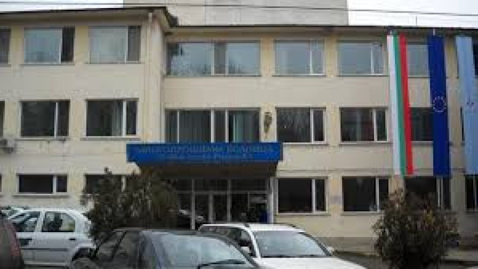 Болницата в Разград  търси студенти медици  да им даде стипендии | StandartNews.com