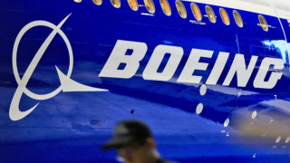 Пилоти съдят Боинг за 100 милиона