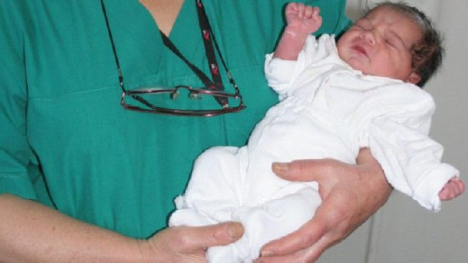 Изоставеното бебе в Люлин с баща управител на 4 фирми | StandartNews.com