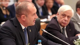 Радев: ЕС да търси причините за миграцията