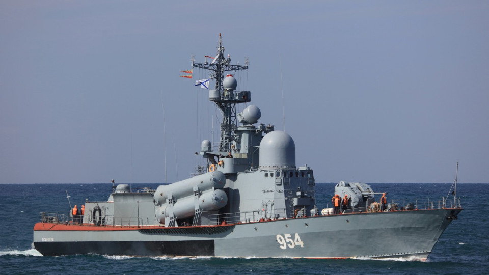 Разрушителят „Портър” навлезе в Черно море | StandartNews.com