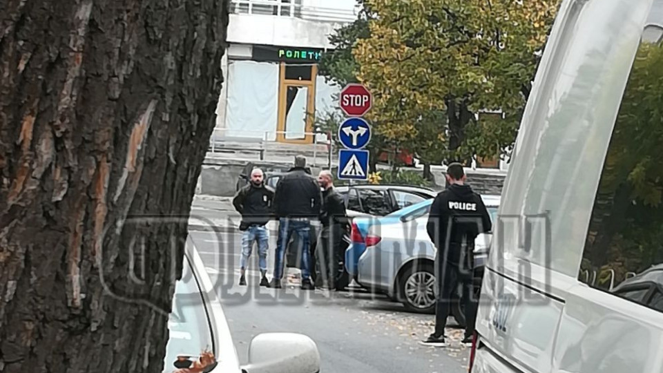 Закопчават заподозрени за рекет в Бургас | StandartNews.com