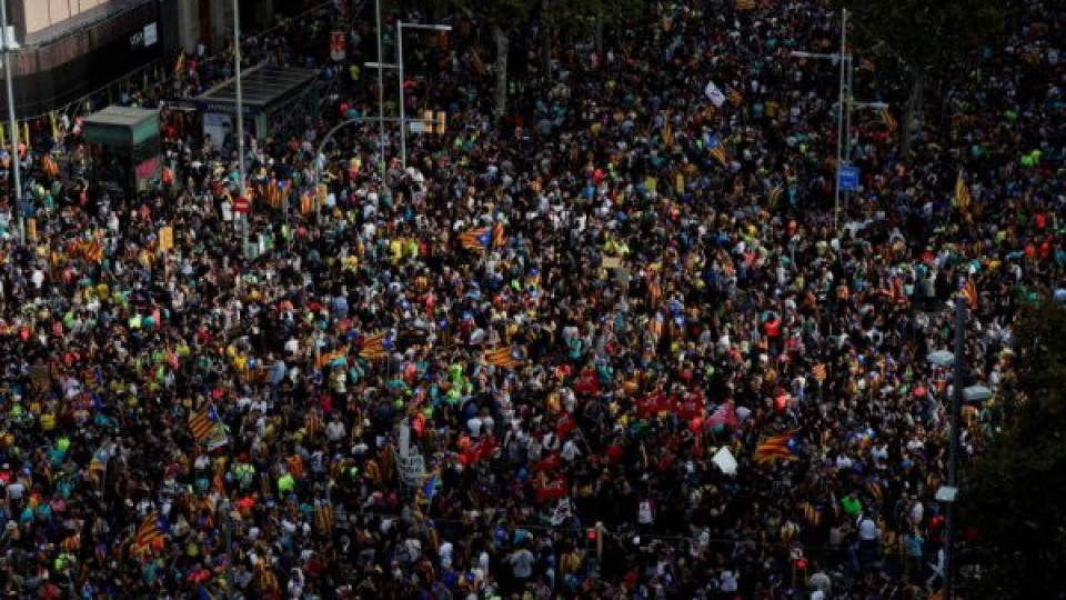 Обща стачка парализира Барселона | StandartNews.com