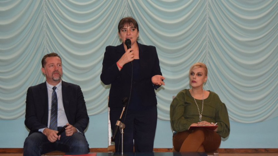 Иво Христов: Катя Георгиева е печелила важни битки за Ямбол | StandartNews.com