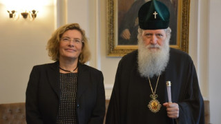 Патриарх Неофит се срещна с френския посланик