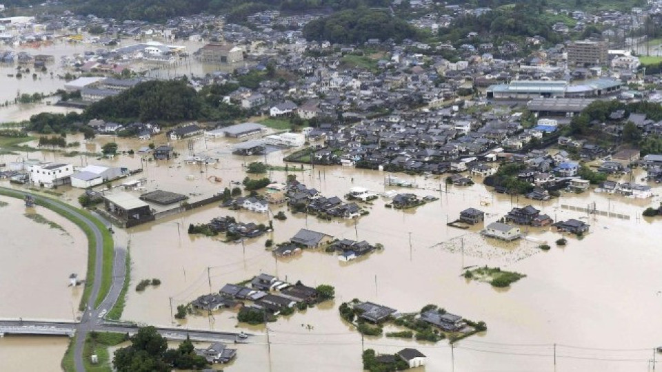 Пороите в Япония взеха 10 жертви | StandartNews.com