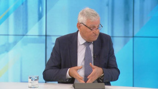 Медиците у нас изнемогват от стрес