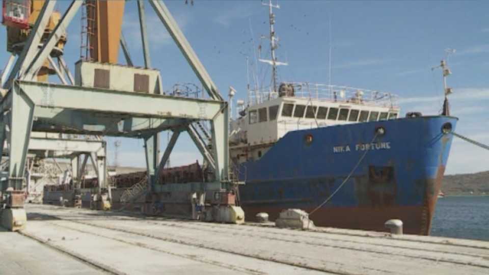 Спасиха бедстващ кораб край Бургас | StandartNews.com