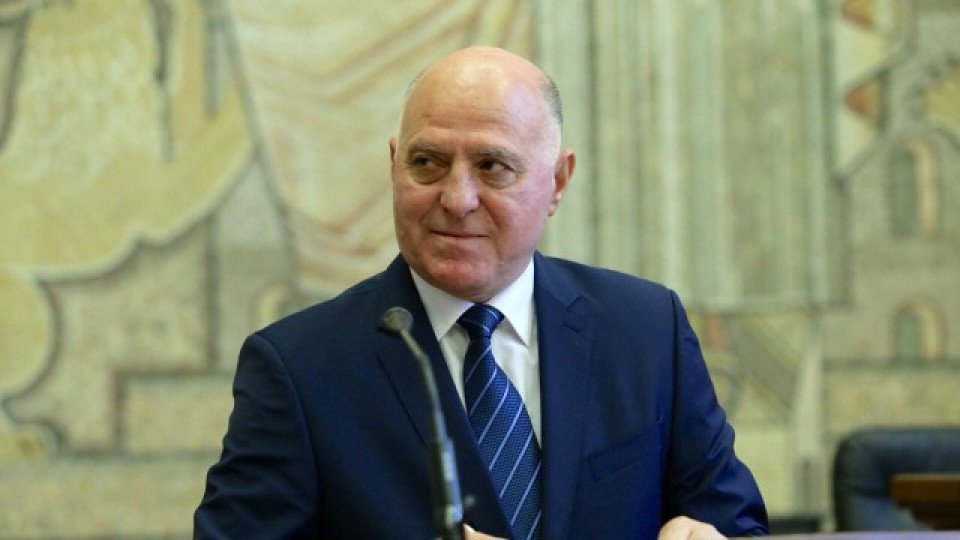 Магдалинчев очаква указ за Гешев в обичайния срок | StandartNews.com