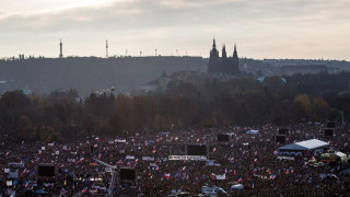 200 хиляди на протест  в Прага срещу Бабиш