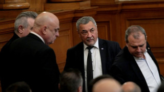 Готвят нов текст за издаването на болнични