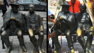 Сложиха нов бастун на статуята на Славейкови