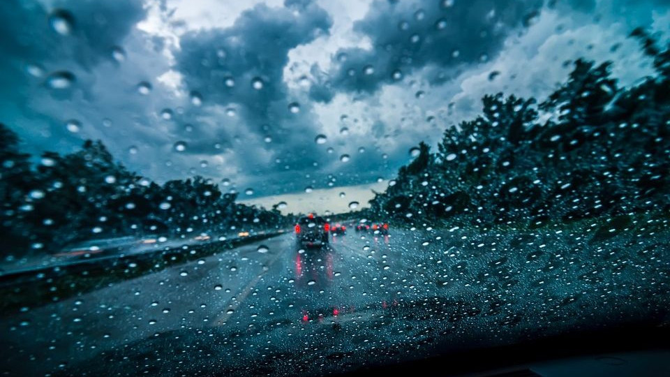 Облаци и дъжд ни тормозят в петък | StandartNews.com