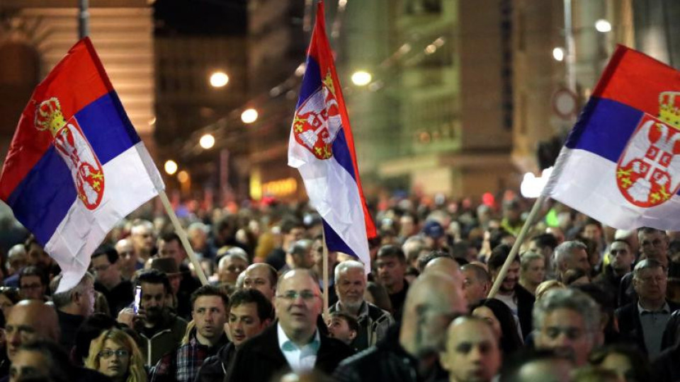 Белград пак излезе на протест срещу Вучич | StandartNews.com