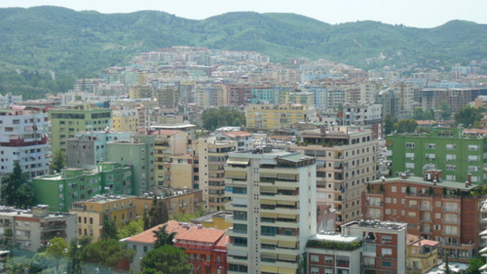 Няма пострадали българи в Тирана | StandartNews.com
