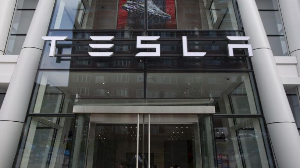 Tesla и Ford мерят сили с електропикапи | StandartNews.com