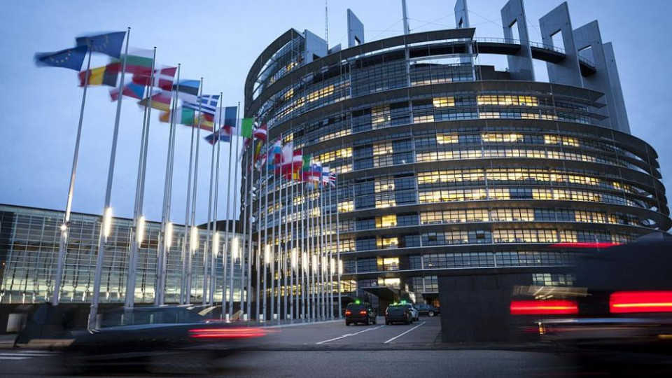 Потичат милиони от ЕК за 133 нови проекта в Европа | StandartNews.com