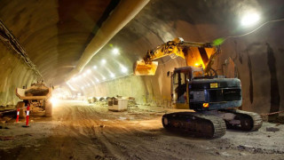 Строящ се тунел рухна в Китай, има жертви