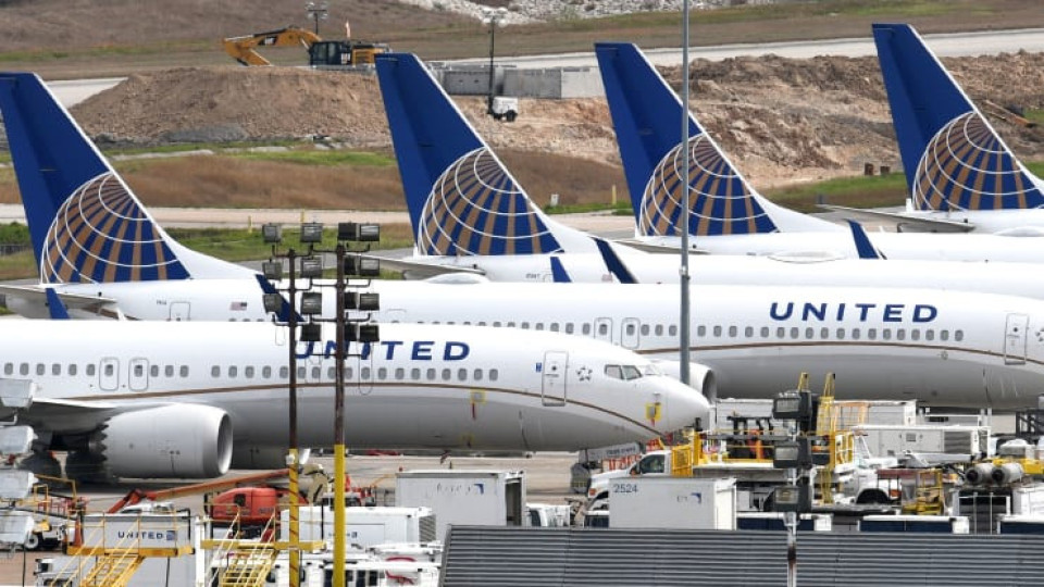 United Airlines заменят боингите си с еърбъси | StandartNews.com