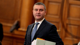 Очаква се неизпълнение на приходите за 2019 г.