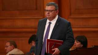 Избраха Цацаров, днес  подава оставка във ВСС