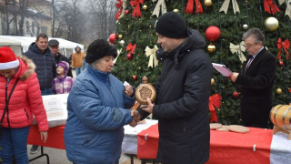 Вино, ракии и мезета покориха Враца