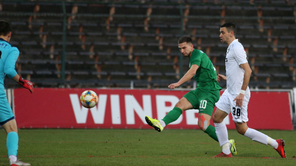 Късен гол спаси Славия срещу Лудогорец | StandartNews.com