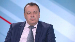 Хамид: Да върнем обществото в демократичните устои