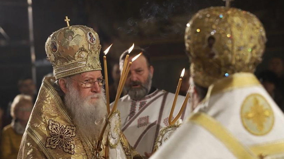 Патриарх Неофит благослови българите за Рождество | StandartNews.com