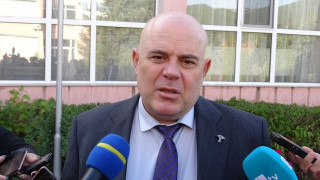 Гешев взе на спецнадзор пернишкото разследване