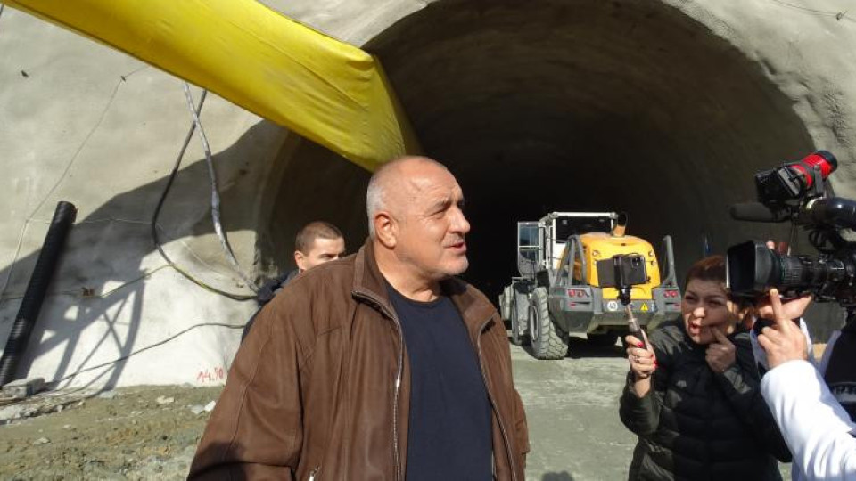 Борисов: Има вода в пещерите за Перник /ОБНОВЕНА/ | StandartNews.com