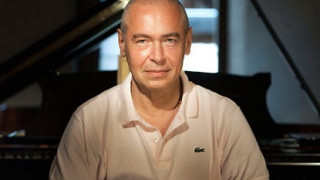 Иво Погорелич свири в зала „България“
