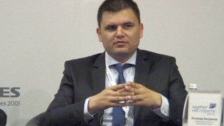 Богданов: Заплатите ще продължат да растат