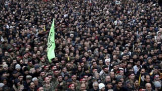 50 жертви и 200 ранени на погребалната церемония за Солеймани