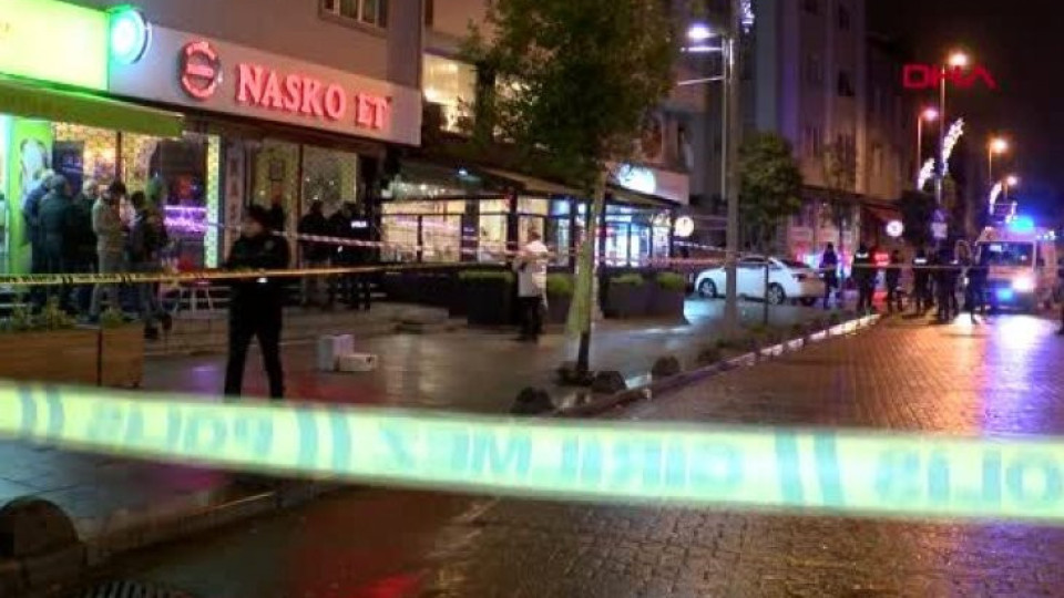 Българин с мачете вилнее в Истанбул | StandartNews.com