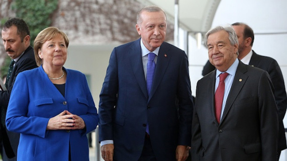 В Берлин: Стъпка към примирие в Либия | StandartNews.com