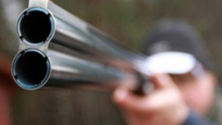 Ловец е прострелян по време на излет