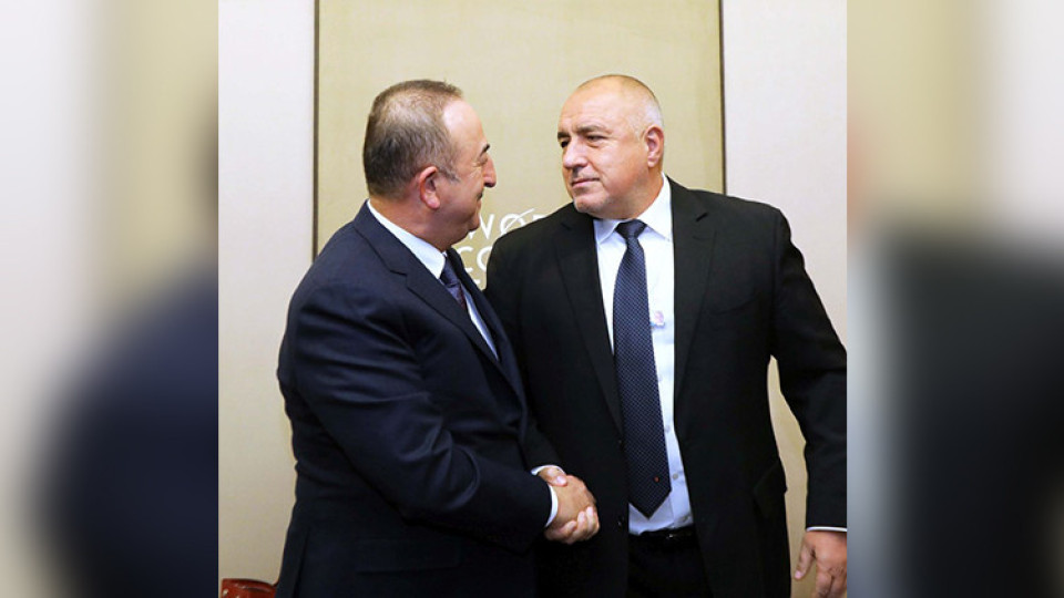 Турският външен министър ще посети София | StandartNews.com
