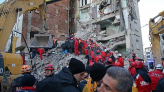 Учен плаши Турция с още силни земетресения